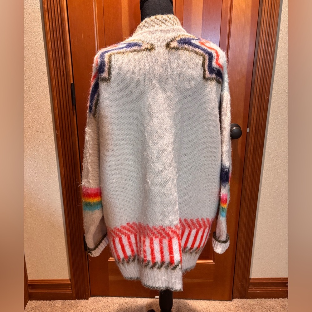 Vita Grace Multicolor Patterned Women's Oversized Sweater, one size. - Picture 4 of 7